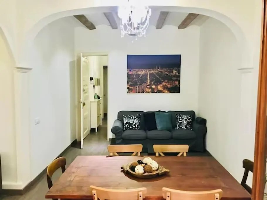 Romantic 19Th Century Apartment 바르셀로나