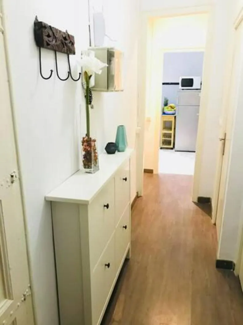 Romantic 19Th Century Apartment Barcelona